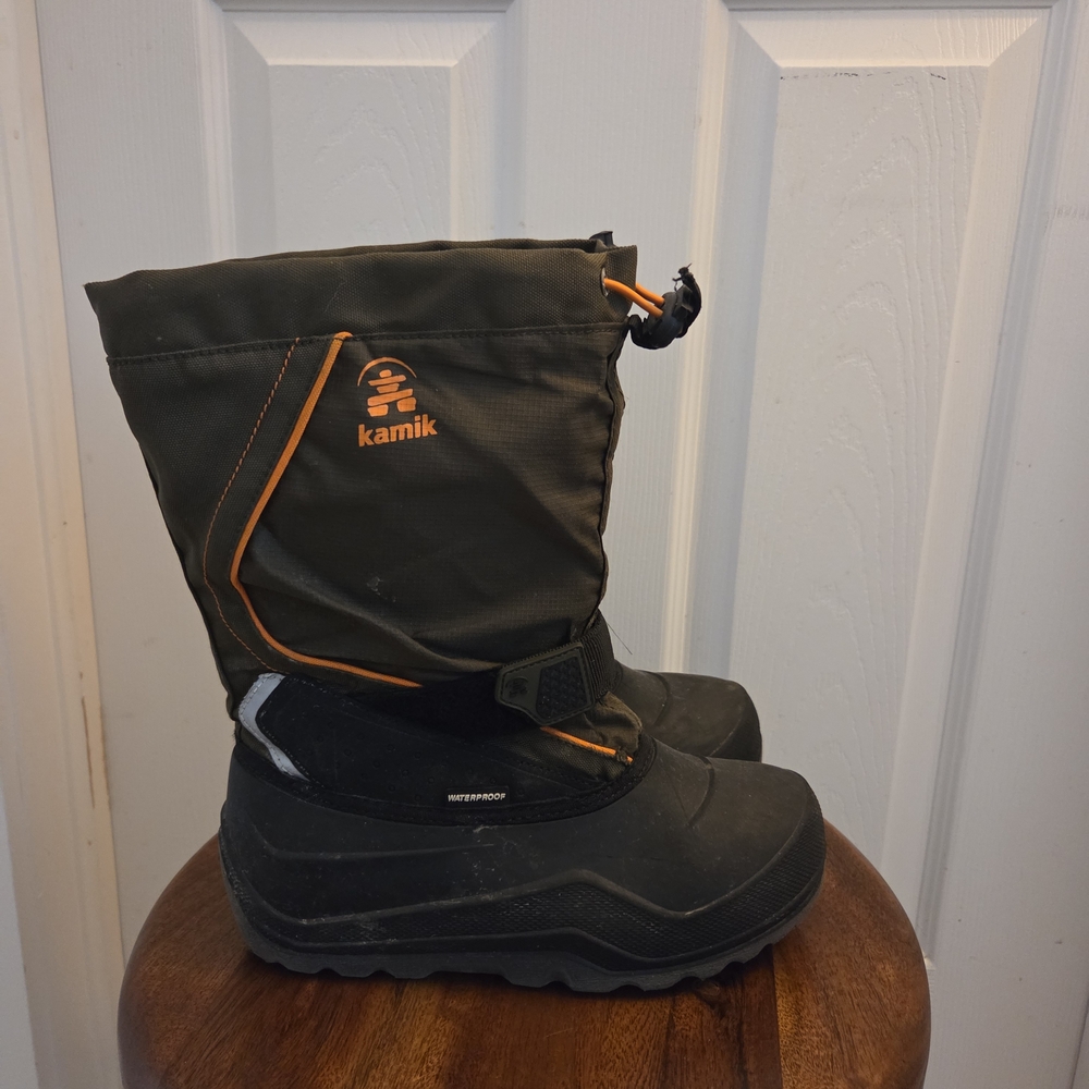 Kamik Black, Green, and Orange Lined Boots